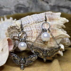Pearly Death Earrings