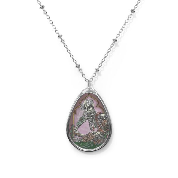 Beautiful Decay Oval Necklace