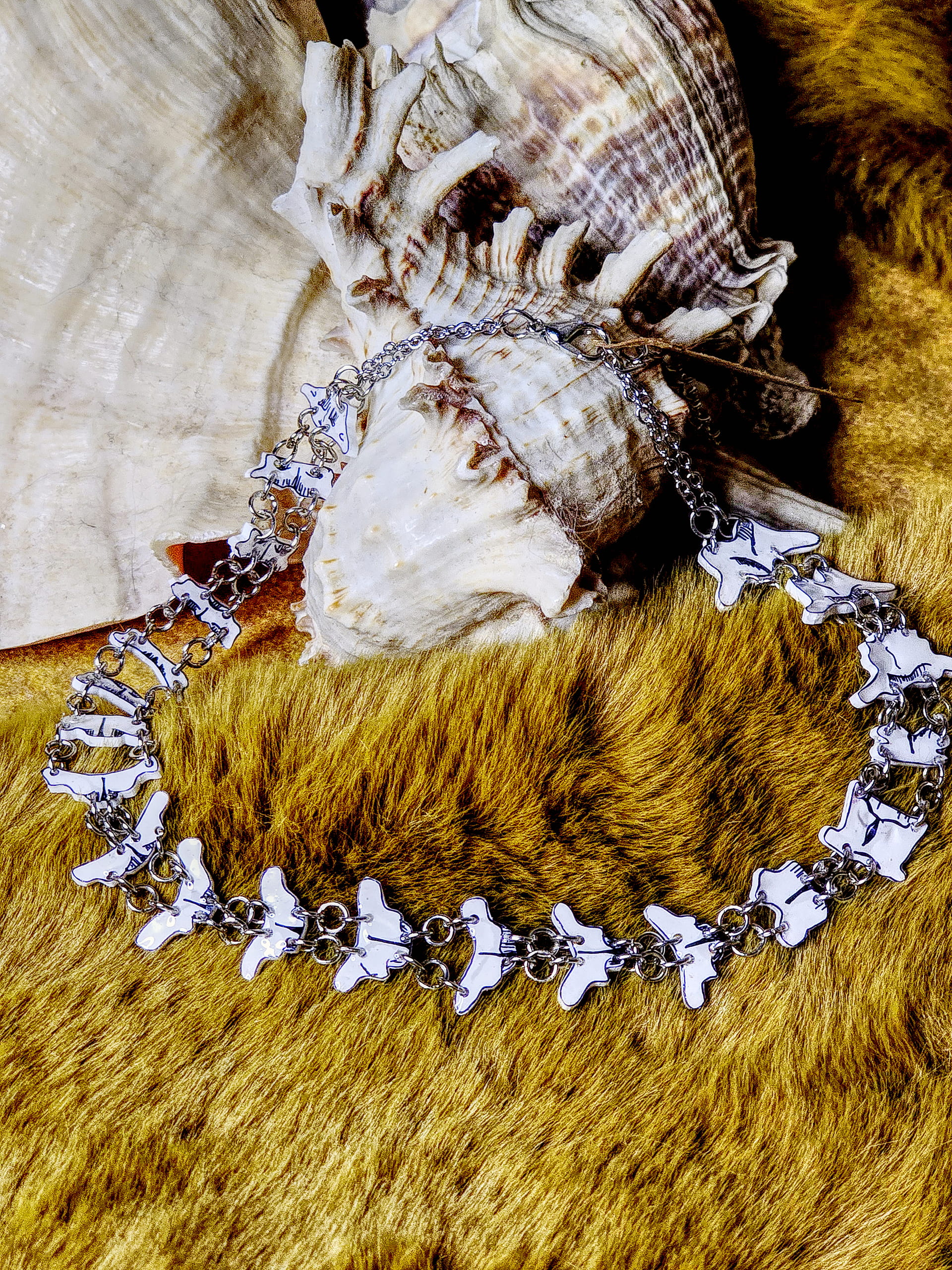 A Little Sketchy | Spine Choker