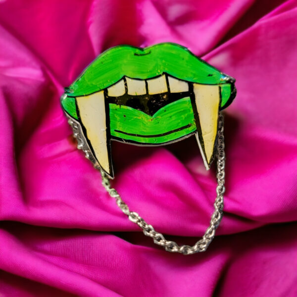 A Little Sketchy | Bite - Green - Image 5