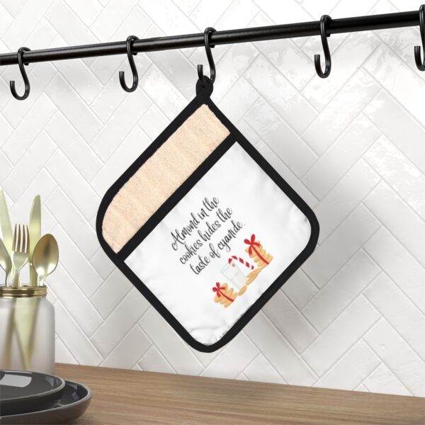 Pot Holder with Pocket - Image 3