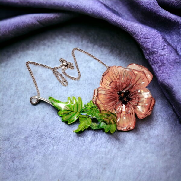 Crystal Poppy | Necklace
